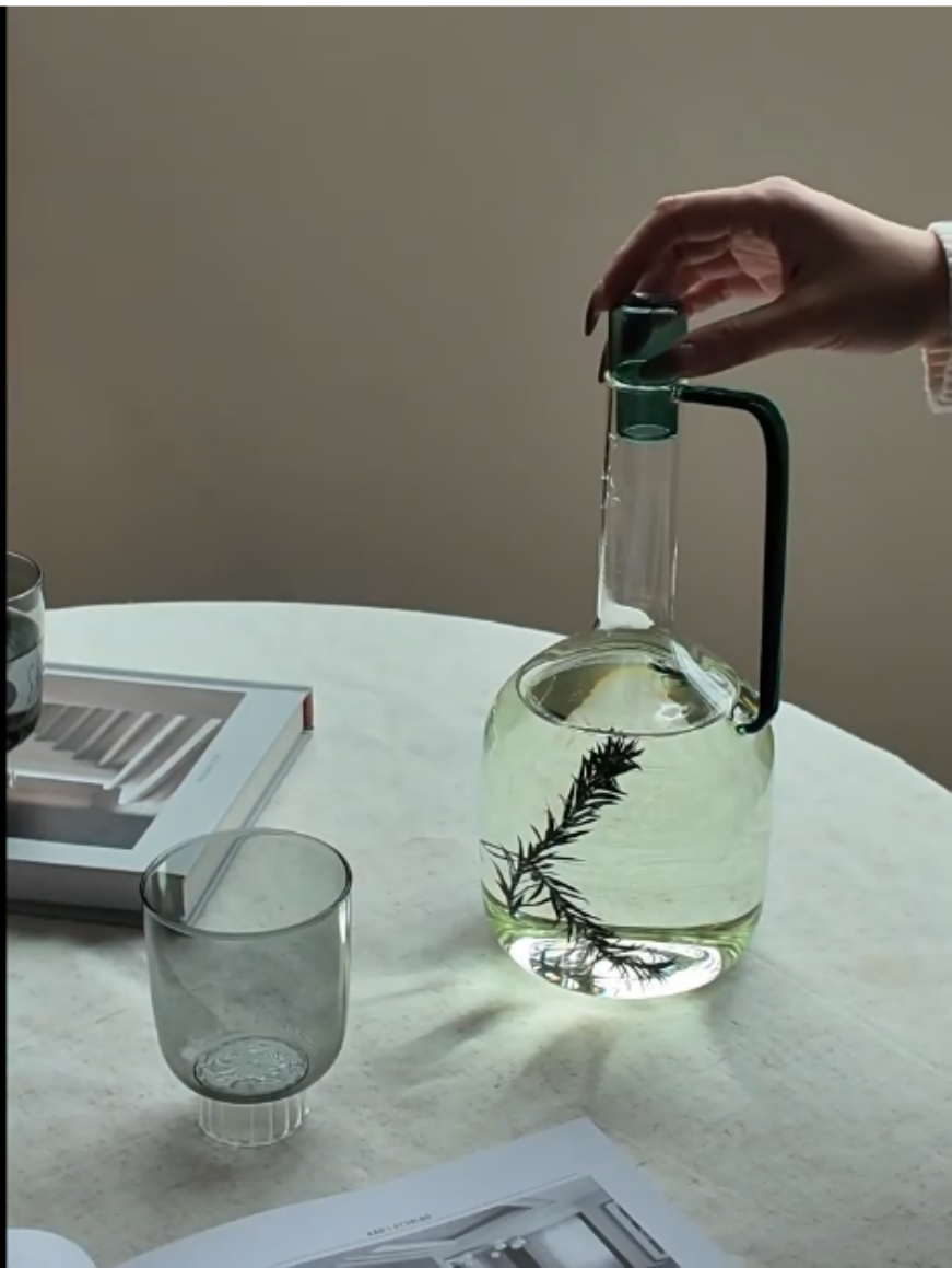 Glass Container Set - 北欧風耐熱ガラス製クールケトル、家庭用ウォーターボトル、オリジナル軽量高級ミルクケトル、ジュースジャグとコーヒーカップセット
